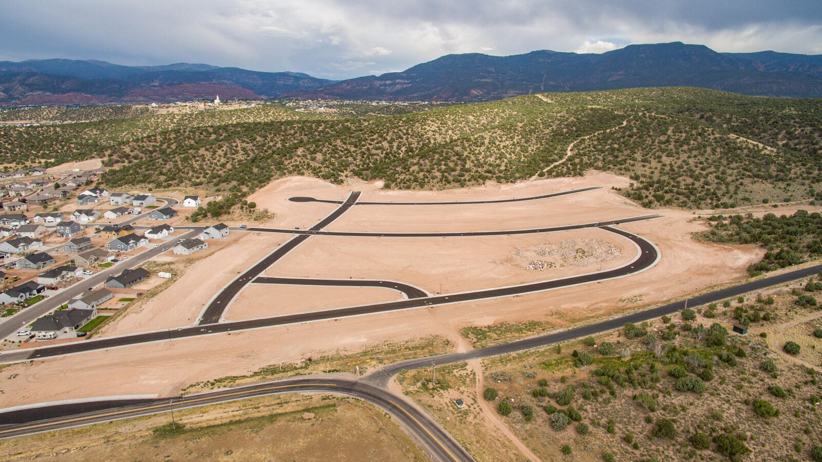 Property Photo:  612 S Renze Adams St Lot 136 Ph 5  UT 84720 