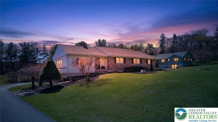 Property Photo:  3686 Hickory Hill Road  PA 18015 