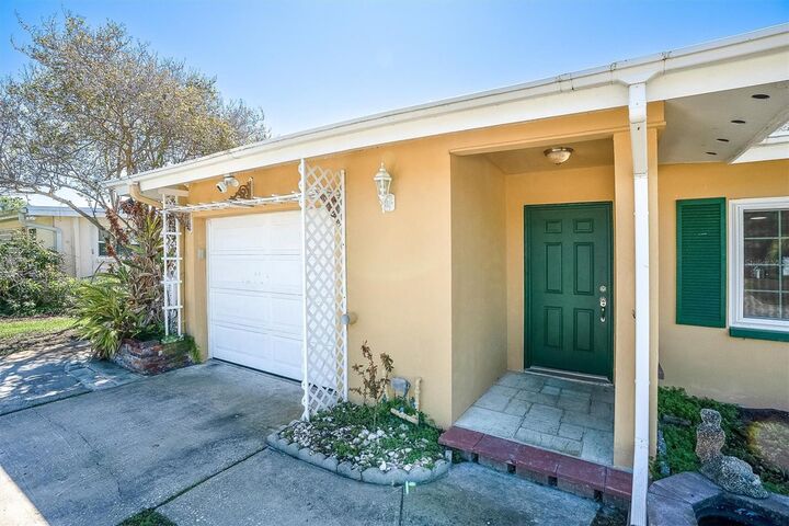 Property Photo: 2214 Duncan Drive FL 33770