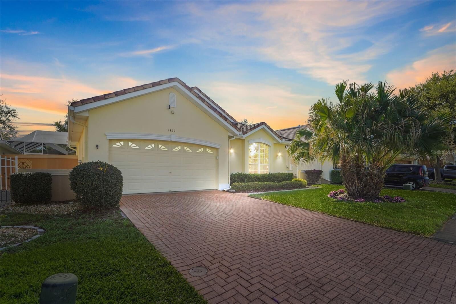 Property Photo: 4462 Caliquen Drive FL 34604