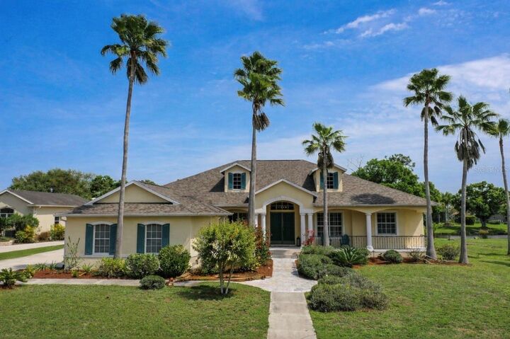 Property Photo: 7407 Pine Valley Street FL 34202