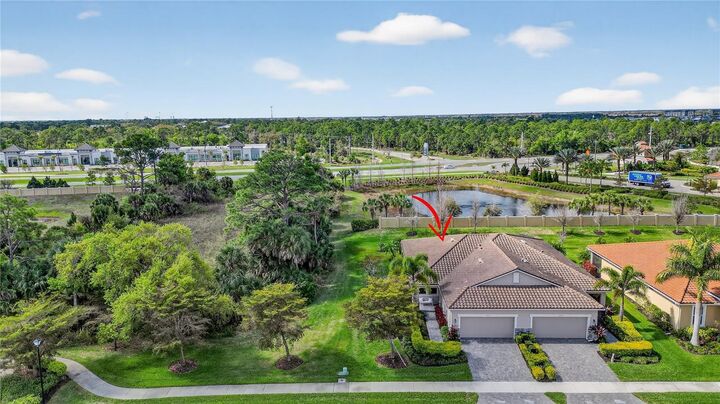 Property Photo: 11721 Renaissance Boulevard FL 34293