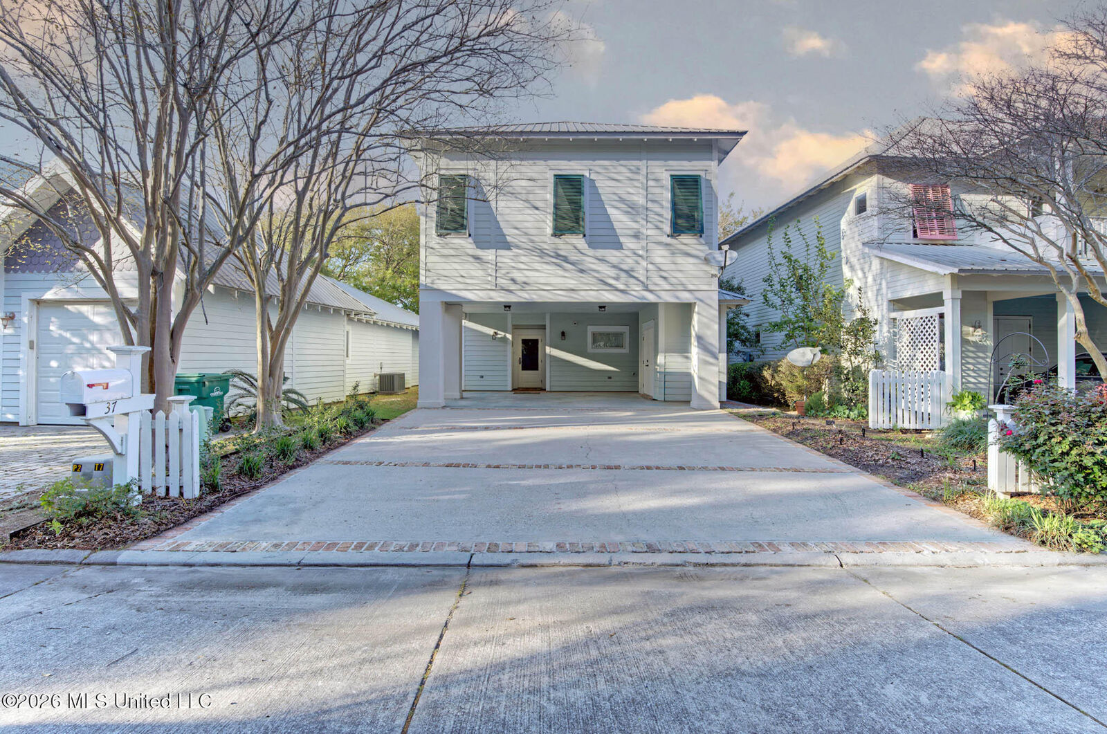 Property Photo: 37 Chapel Hill Road MS 39520