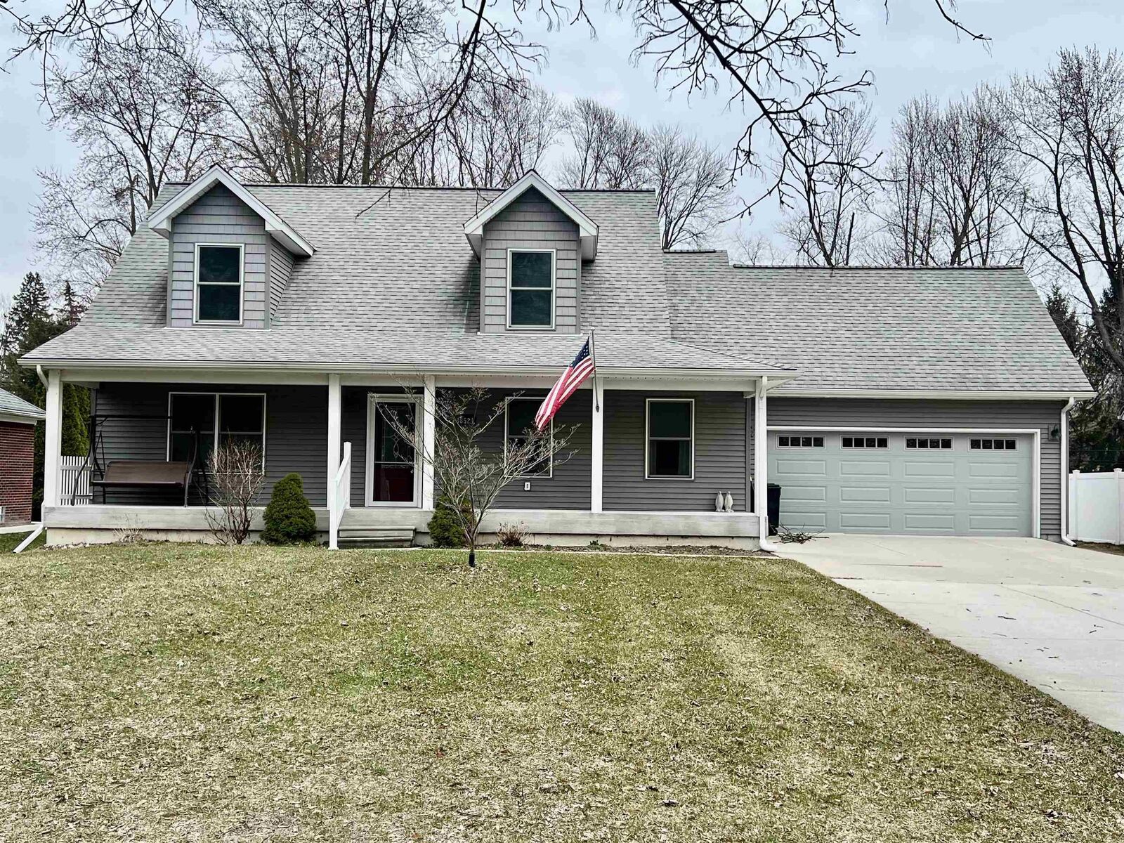 Property Photo:  38524 Pineridge Street  MI 48045 