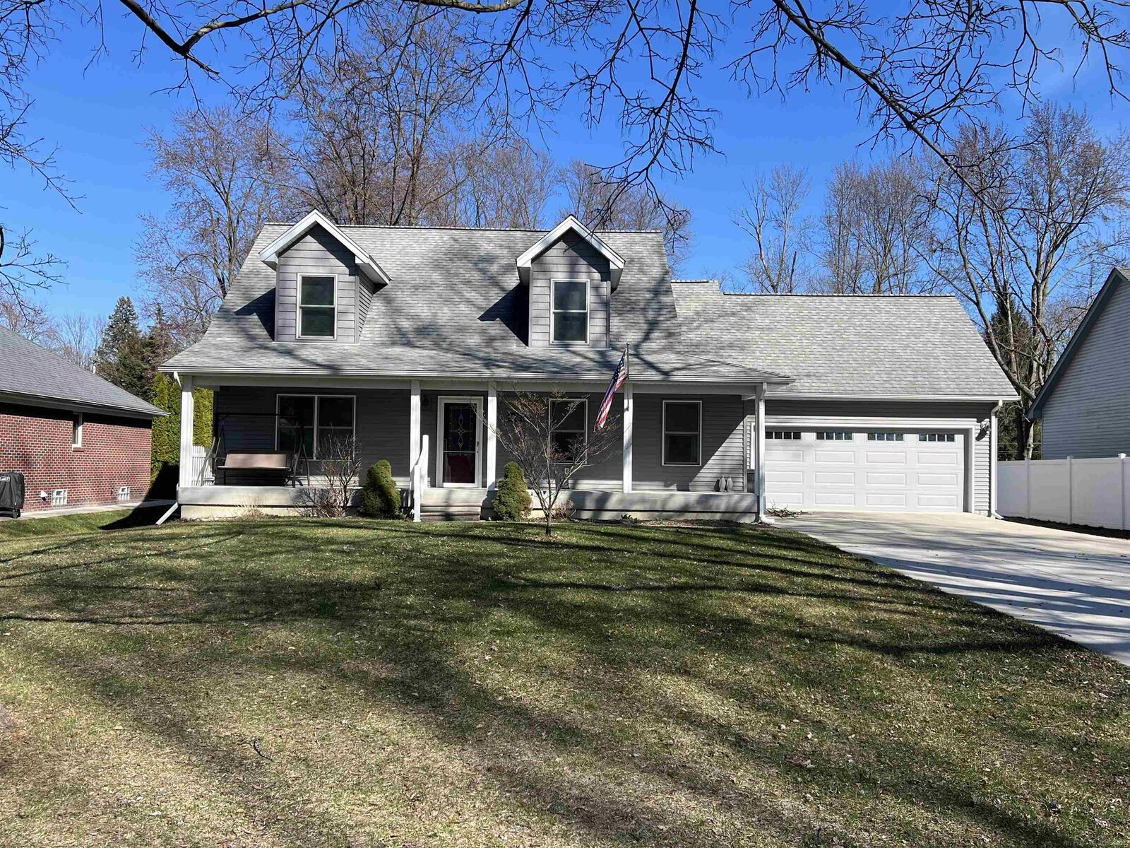 Property Photo:  38524 Pineridge Street  MI 48045 