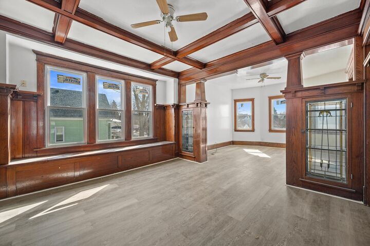 Property Photo: 2628 W Auer Ave 2630 WI 53206