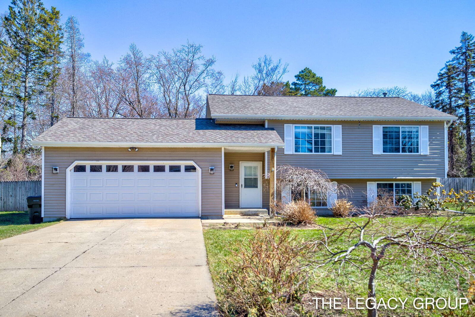 Property Photo: 651 S 160th Avenue MI 49423