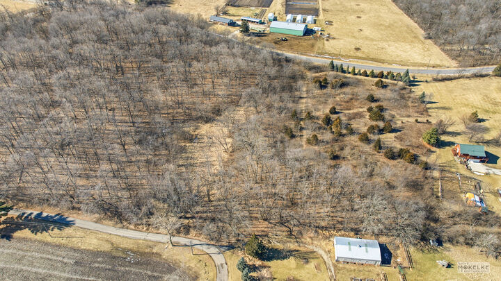 Property Photo:  Lot 2 Highpoint Road  IL 60560 
