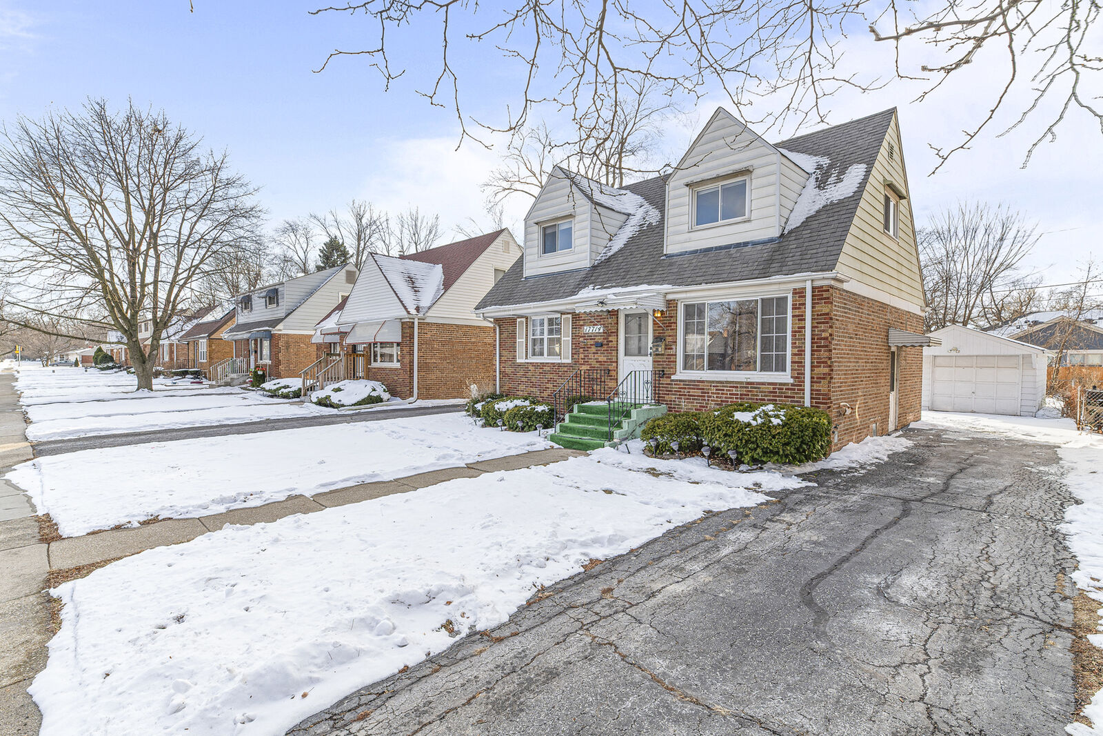Property Photo: 17714 Burnham Avenue IL 60438