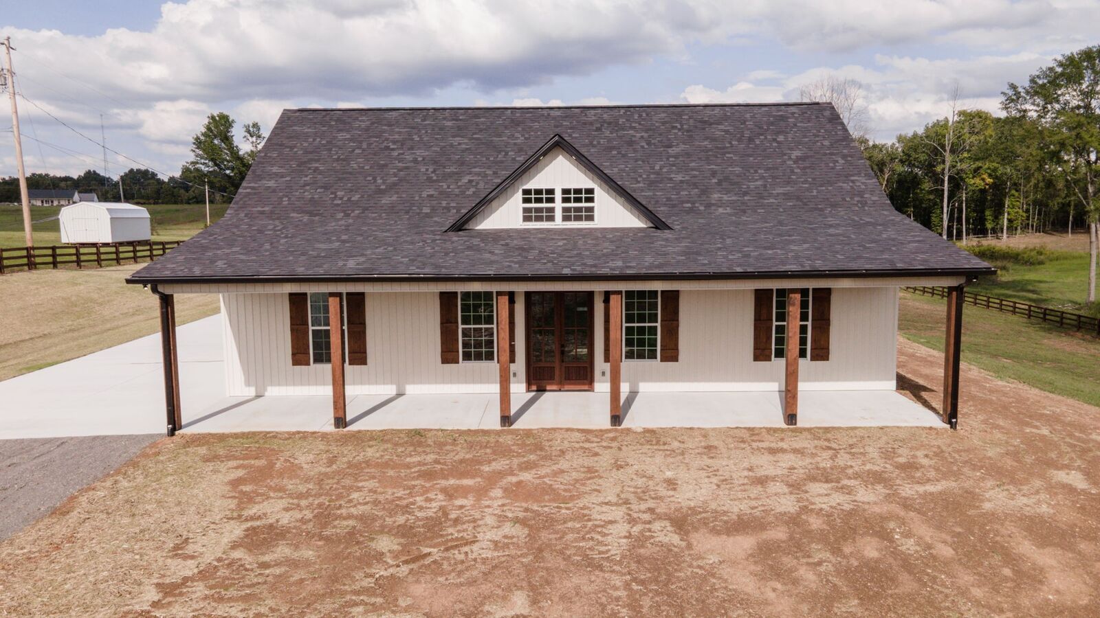 Property Photo: 404 Bethlehem Church Rd TN 37160