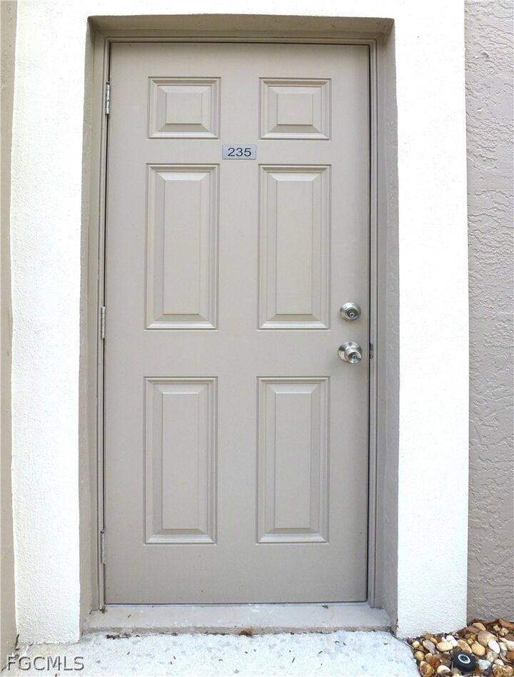 Property Photo:  16260 Kelly Cove Drive 235  FL 33908 