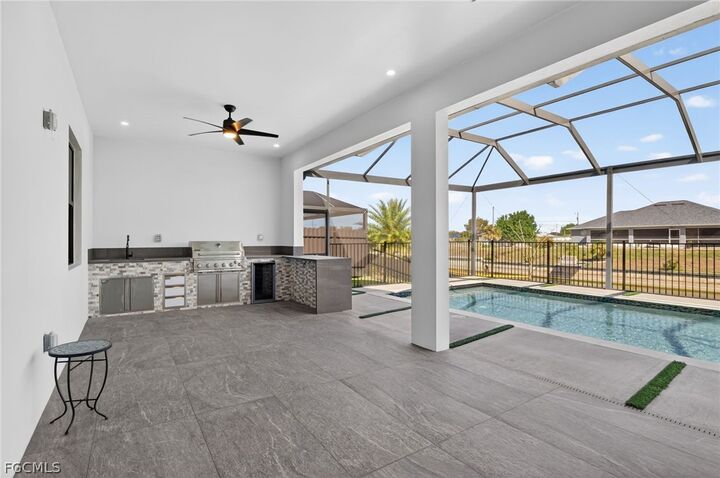 Property Photo:  1617 NE 12th Street  FL 33909 