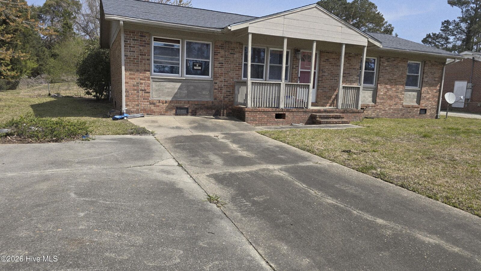 Property Photo:  1 Berkshire Drive  NC 28546 