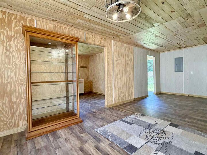 Property Photo:  112 Kimmell Ave  OK 74632 
