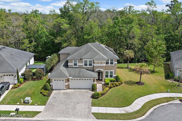 Property Photo: 3914 Mediterranean Court FL 32223