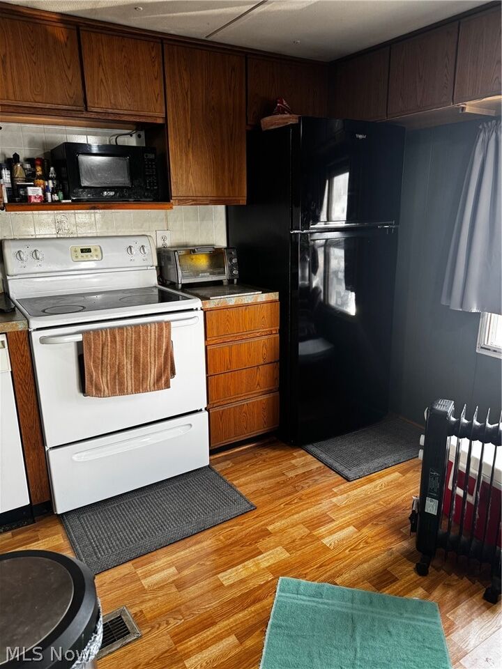 Property Photo:  3218 State Route 82 200  OH 44255 