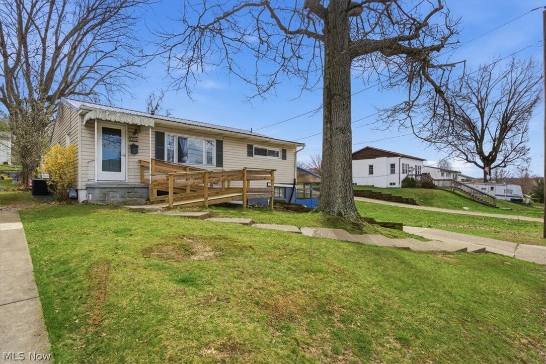 Property Photo:  4406 Jefferson Street  WV 26104 