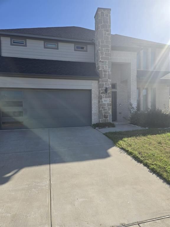 Property Photo:  160 Arrow Wood Road  TX 75165 