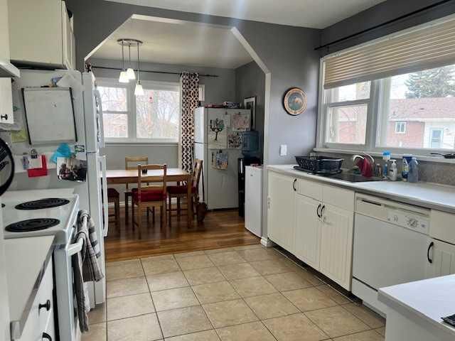 Property Photo: 5117 49 Avenue AB T0B 1N0