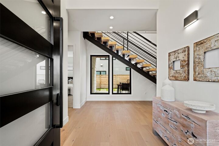 Property Photo:  4605  108th Avenue NE  WA 98033 