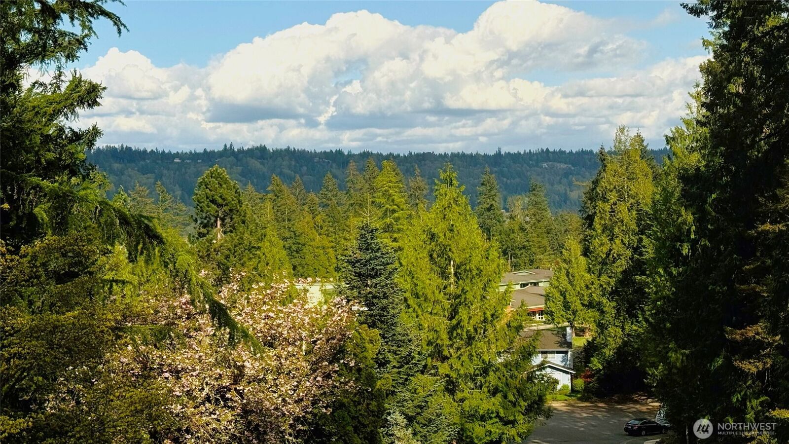 Property Photo:  17603 NE 30th Place  WA 98052 