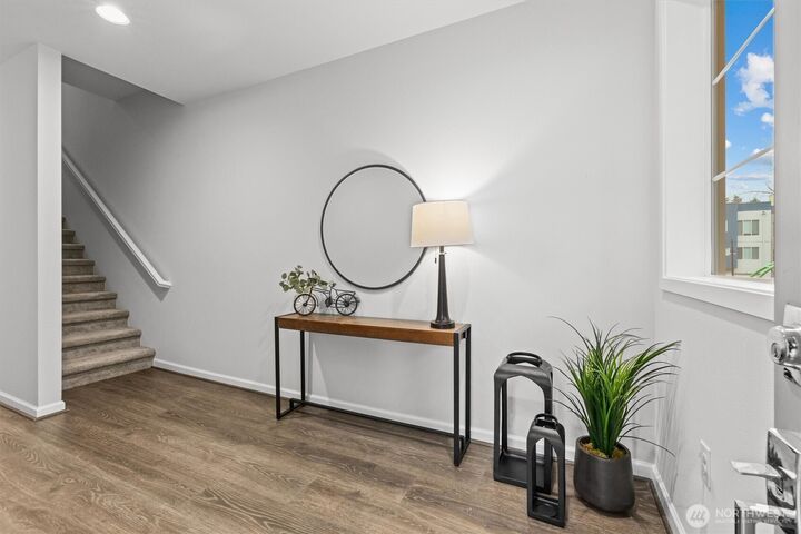 Property Photo: 7629 NE 122nd Court 1 WA 98034