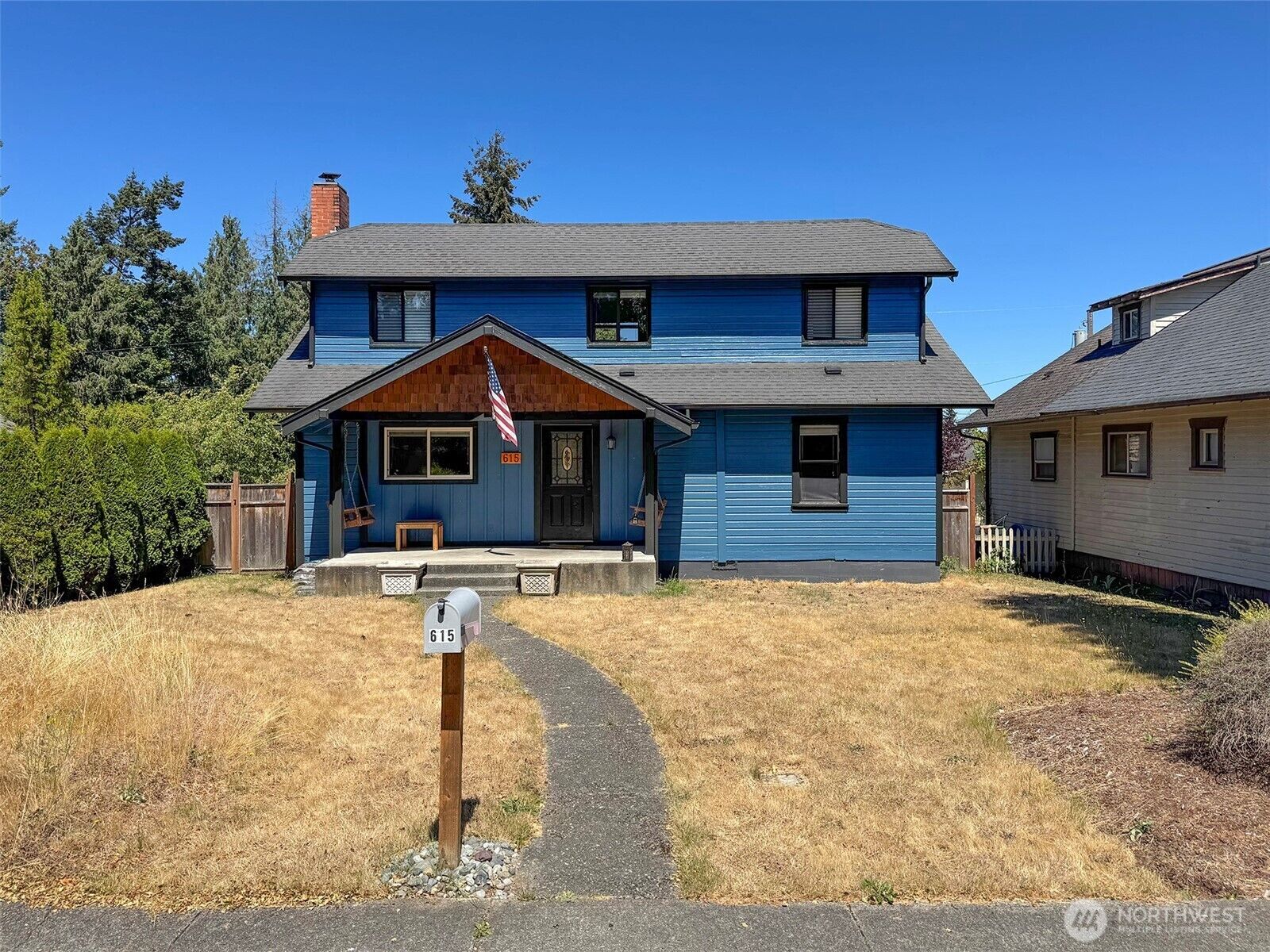 Property Photo: 615 W 12th Street WA 98362