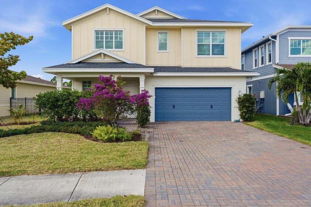Property Photo:  1361 Wandering Willow Way  FL 33470 