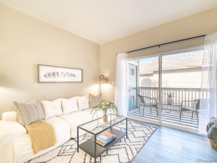 Property Photo: 8438 Thunder Ridge Way 101 CO 80126