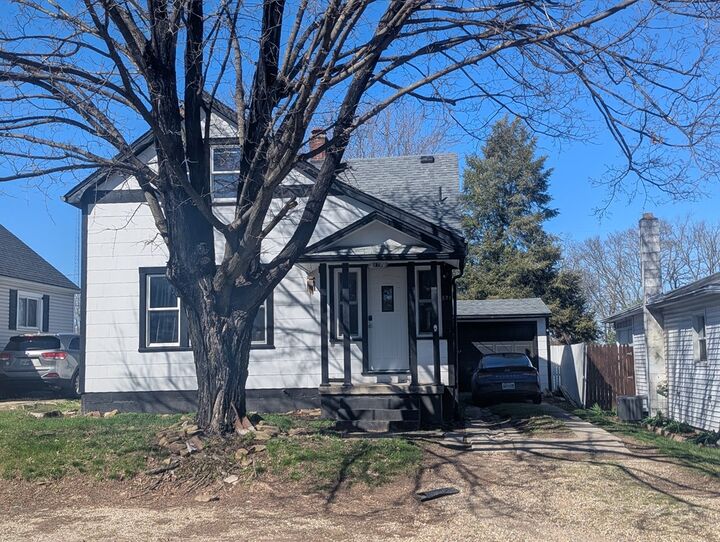 Property Photo:  571 Orange Street  OH 45601 