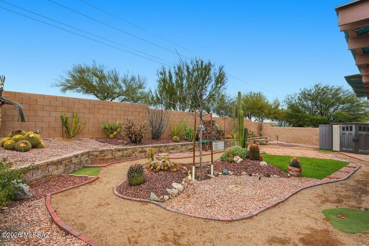 Property Photo: 760 W Rio Teras AZ 85614