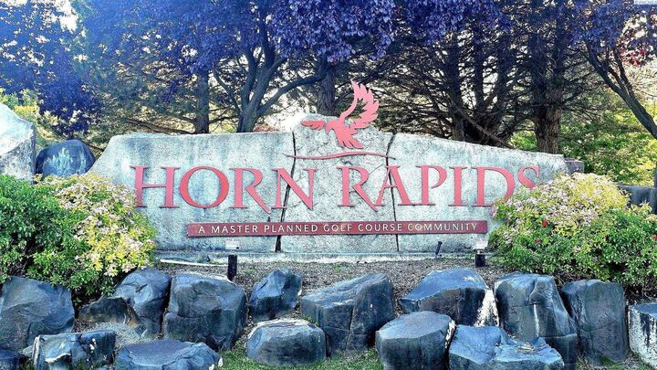 Property Photo:  2628 Scottsdale Pl  WA 99354 