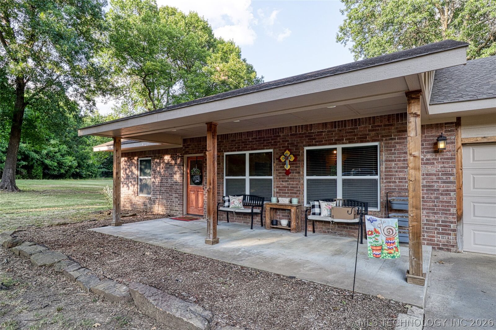 Property Photo: 13014 S 85th St E OK 74403