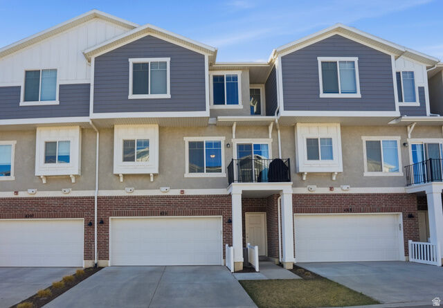 Property Photo: 4211 W Antelope Park Ct UT 84096
