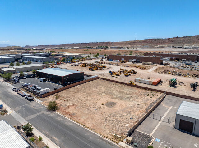 Property Photo:  425 S Commerce St  UT 84737 