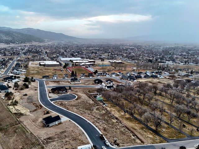 Property Photo: 629 E 1150 N 5 UT 84648