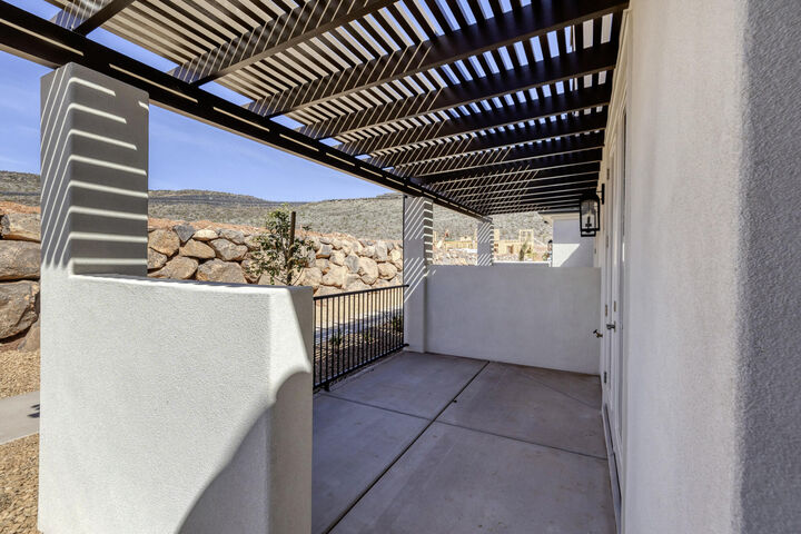 Property Photo:  2281 E Crestas Alley  UT 84780 