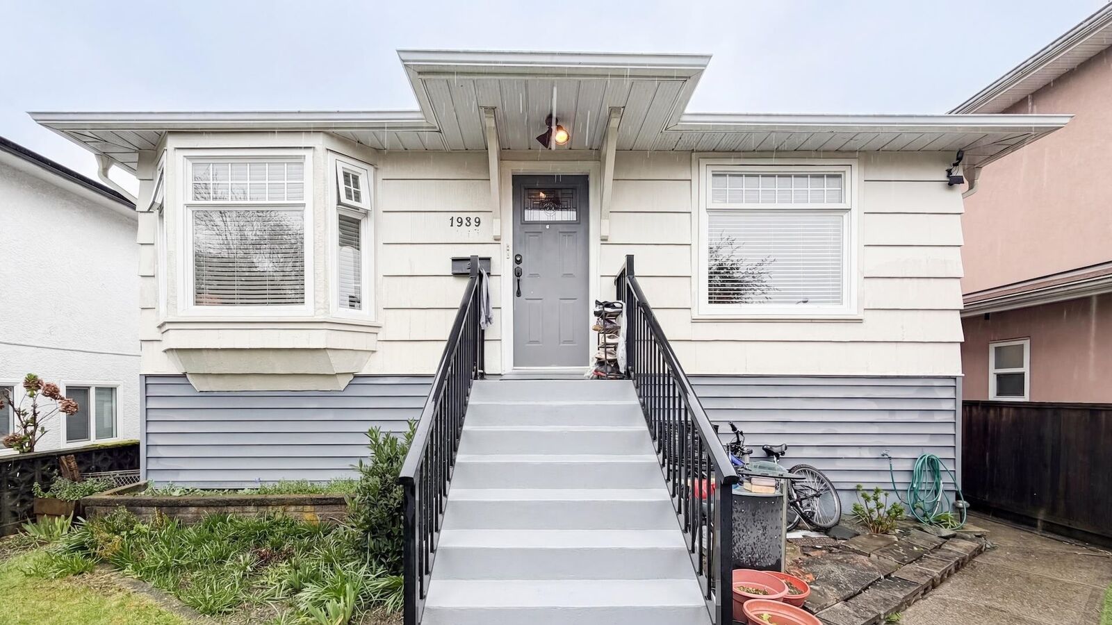 Property Photo: 1939 E 39th Avenue BC V5P 1H5