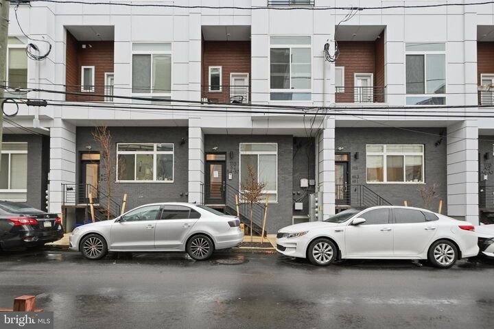 Property Photo: 1115 N American Street 00 B2 PA 19123