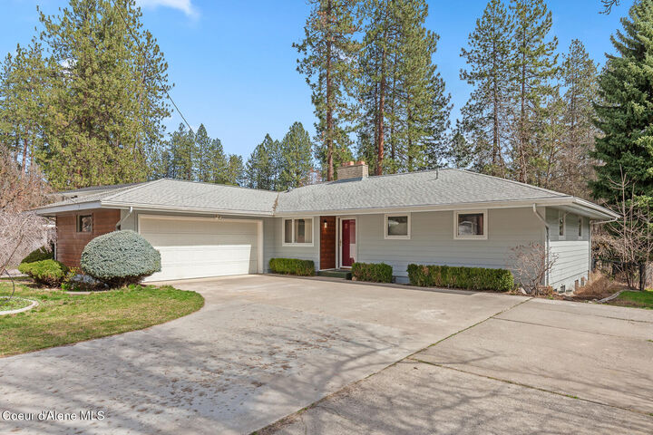 Property Photo: 503 W Vista Dr ID 83815