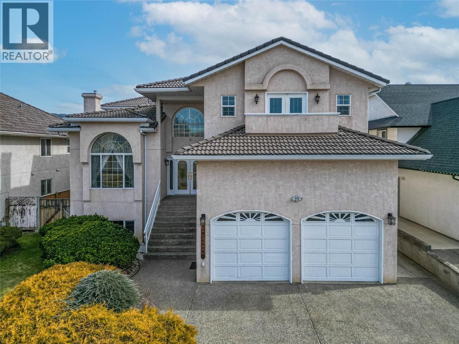 Property Photo: 1120 14th Street BC V2B 8K7