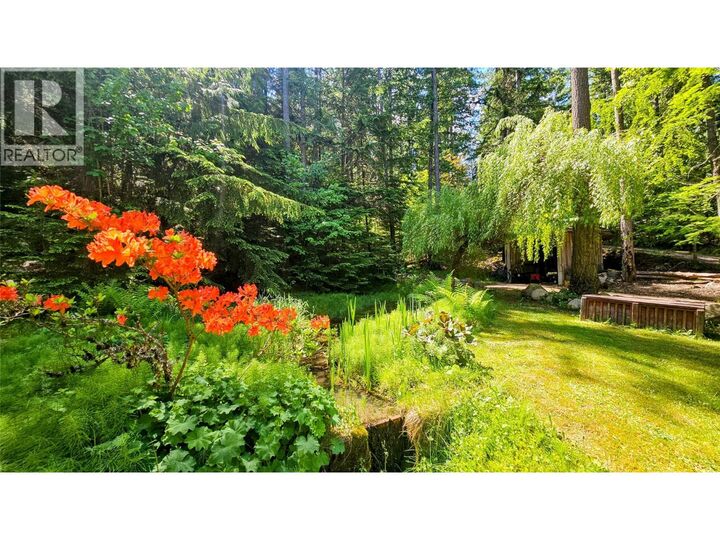Property Photo: 8496 B Procter Road East BC V1L 0B7