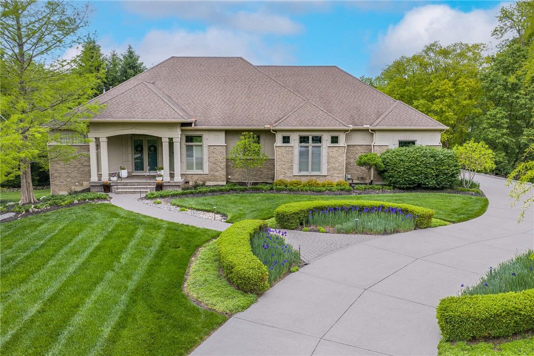 Property Photo: 1027 Wild Hickory Lane OH 45458