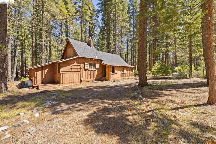Property Photo: 229 Sugarpine CA 95364