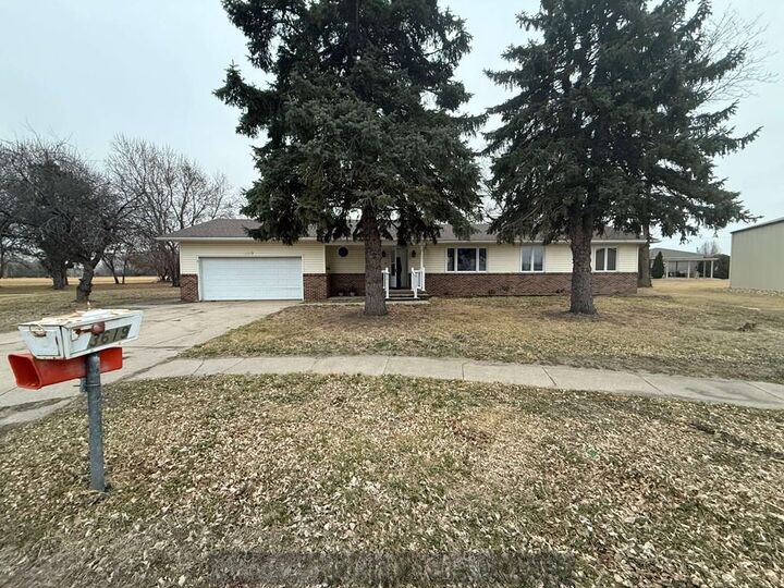 Property Photo:  3619 Palomino Place  NE 68801 