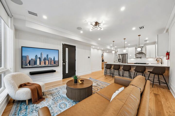 Property Photo:  183 Zabriskie St 2  NJ 07307-1111 