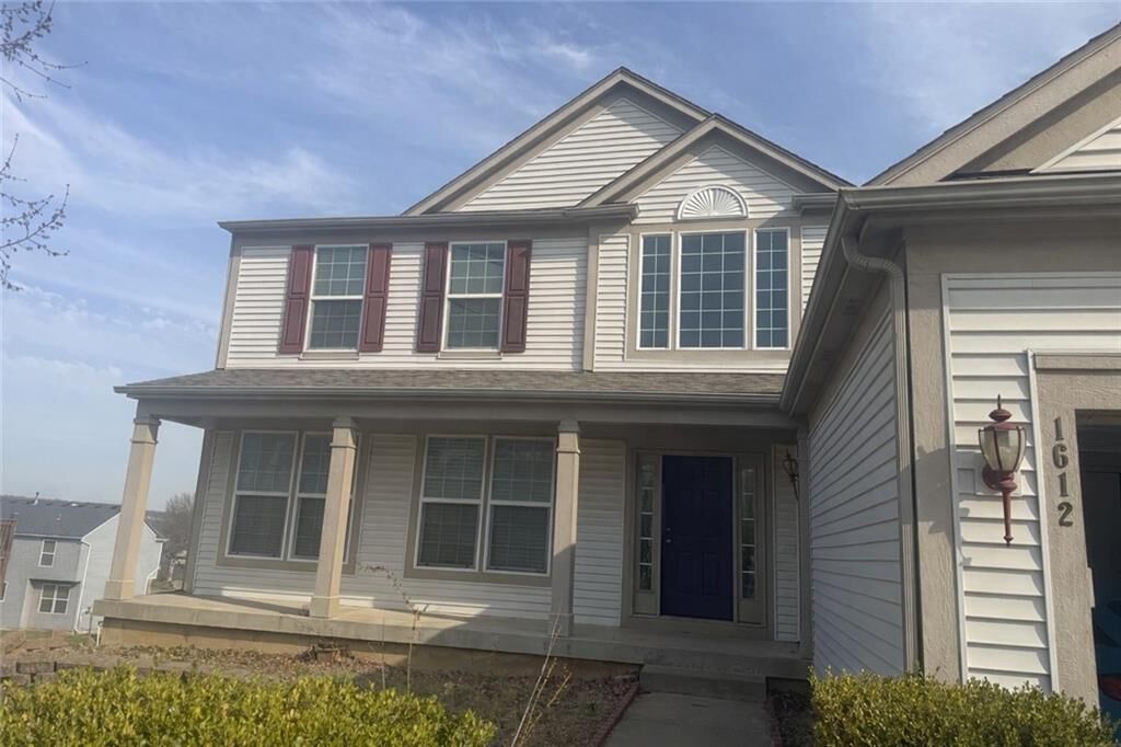 Property Photo:  1612 NW 54th Terrace  MO 64118 