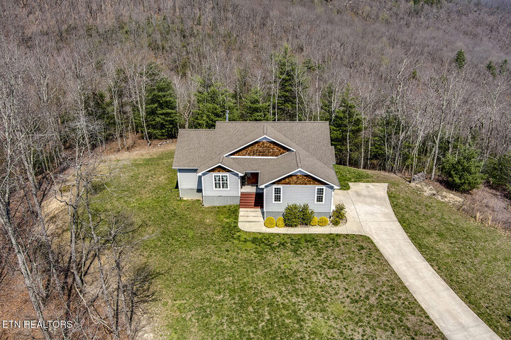 Property Photo:  664 Green Ridge Tr  TN 37748 
