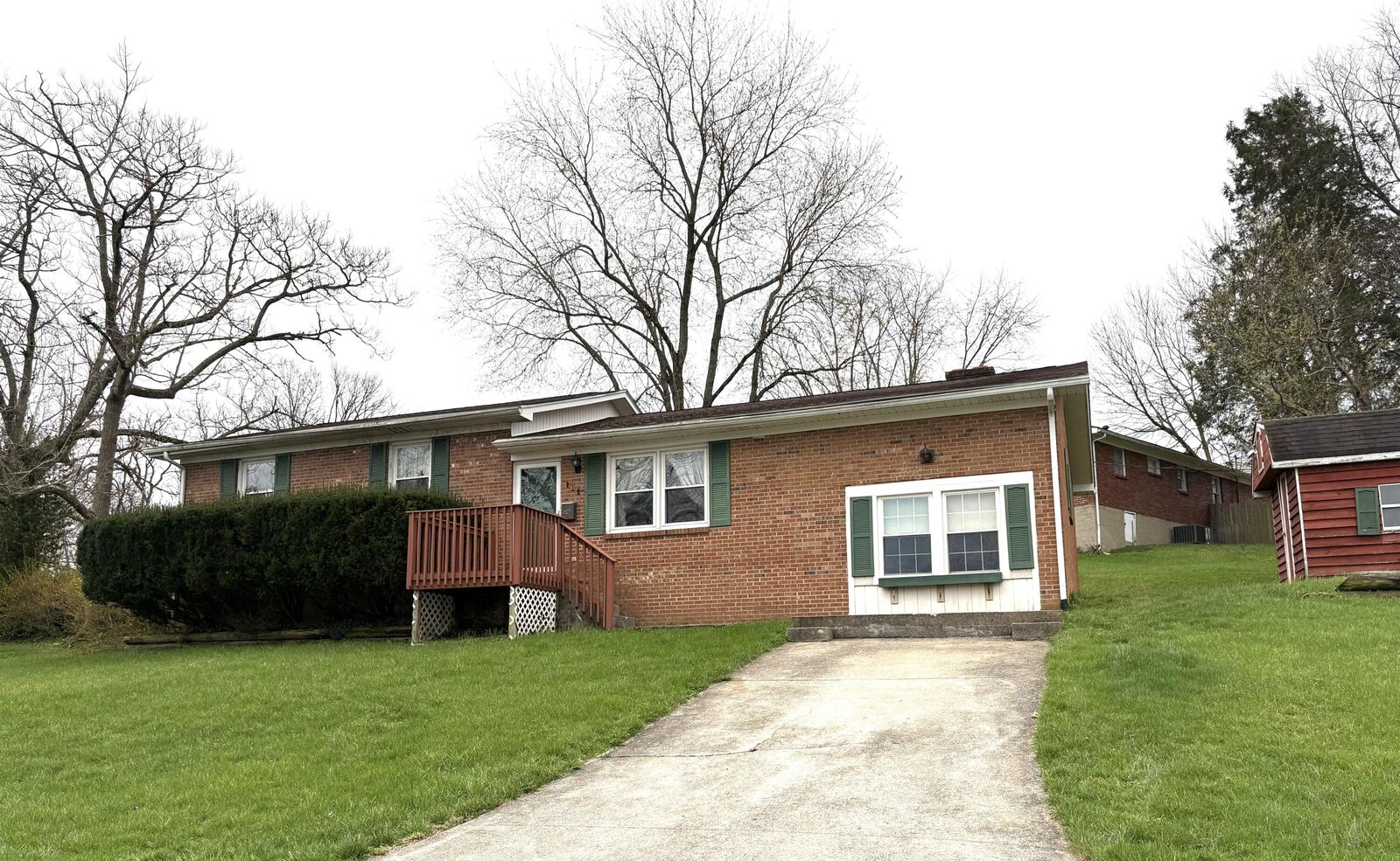Property Photo:  101 Cedar Drive  KY 40601 