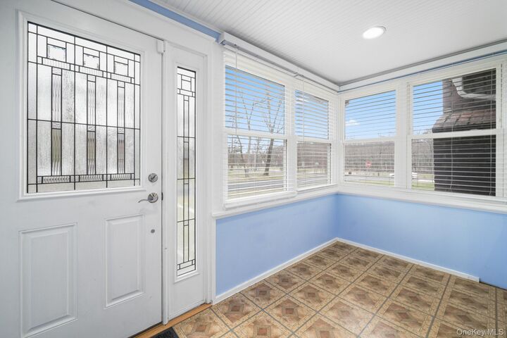 Property Photo:  34 Waldberg Avenue  NY 10920 